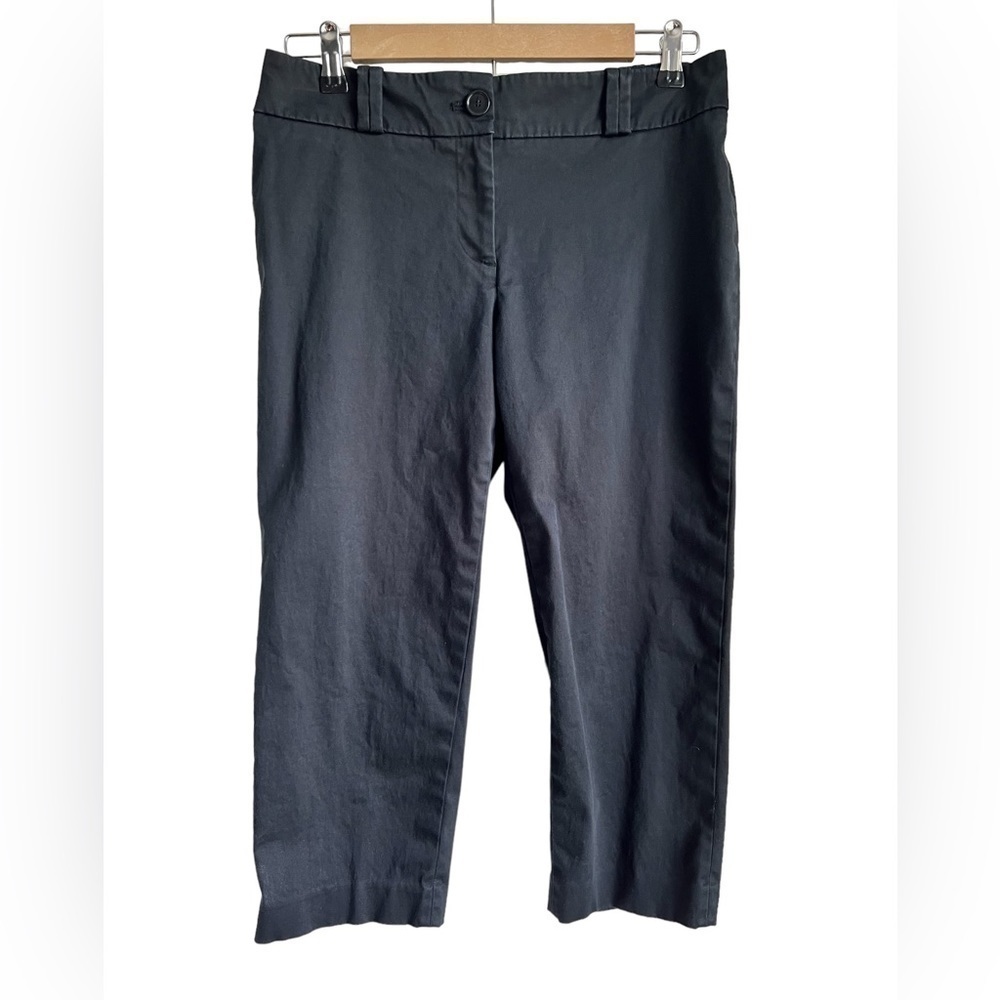 Loft Petite Women’s Black Capris.  Size 4P